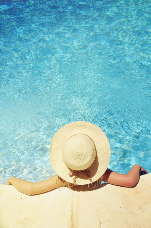 Rentals with Pools callout